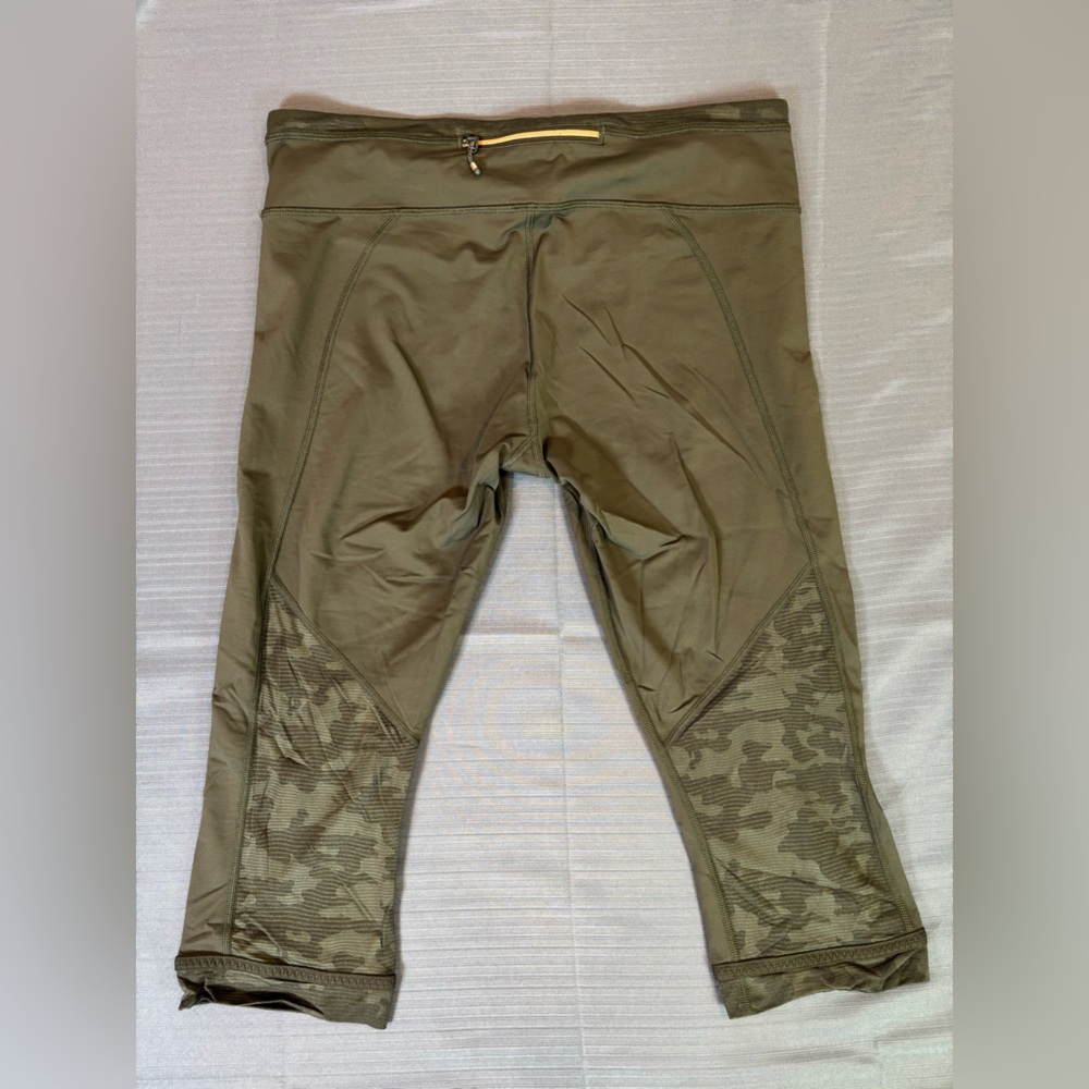 Lululemon Speed Up Tight Mesh Crop Leggings Olive Green Camo Panels Women’s 12 - Picture 2 of 6